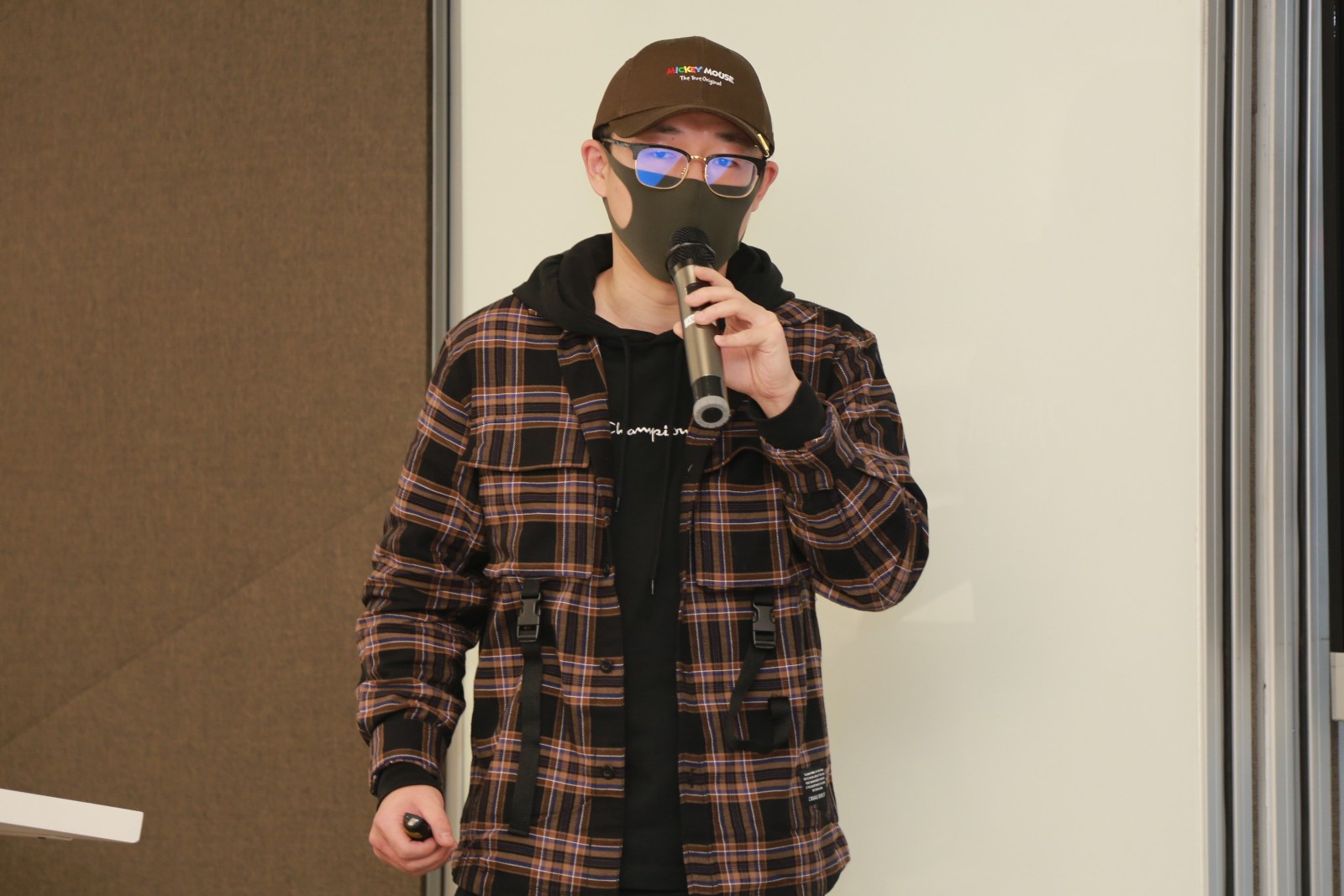 819A8168.jpg